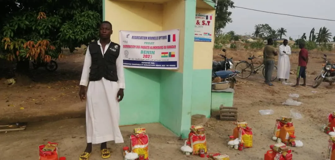 Distribution de repas et colis, Bénin