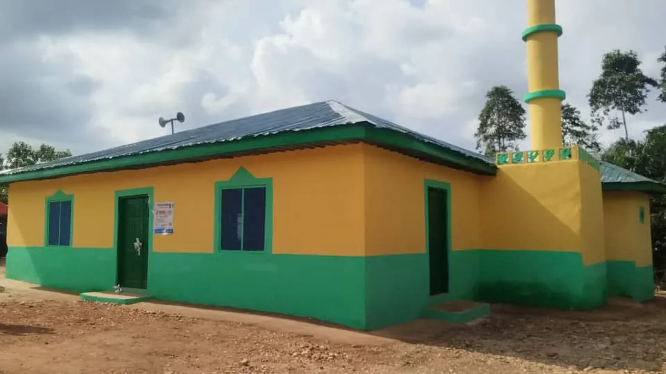 Construction de mosquées et d'écoles, Ghana