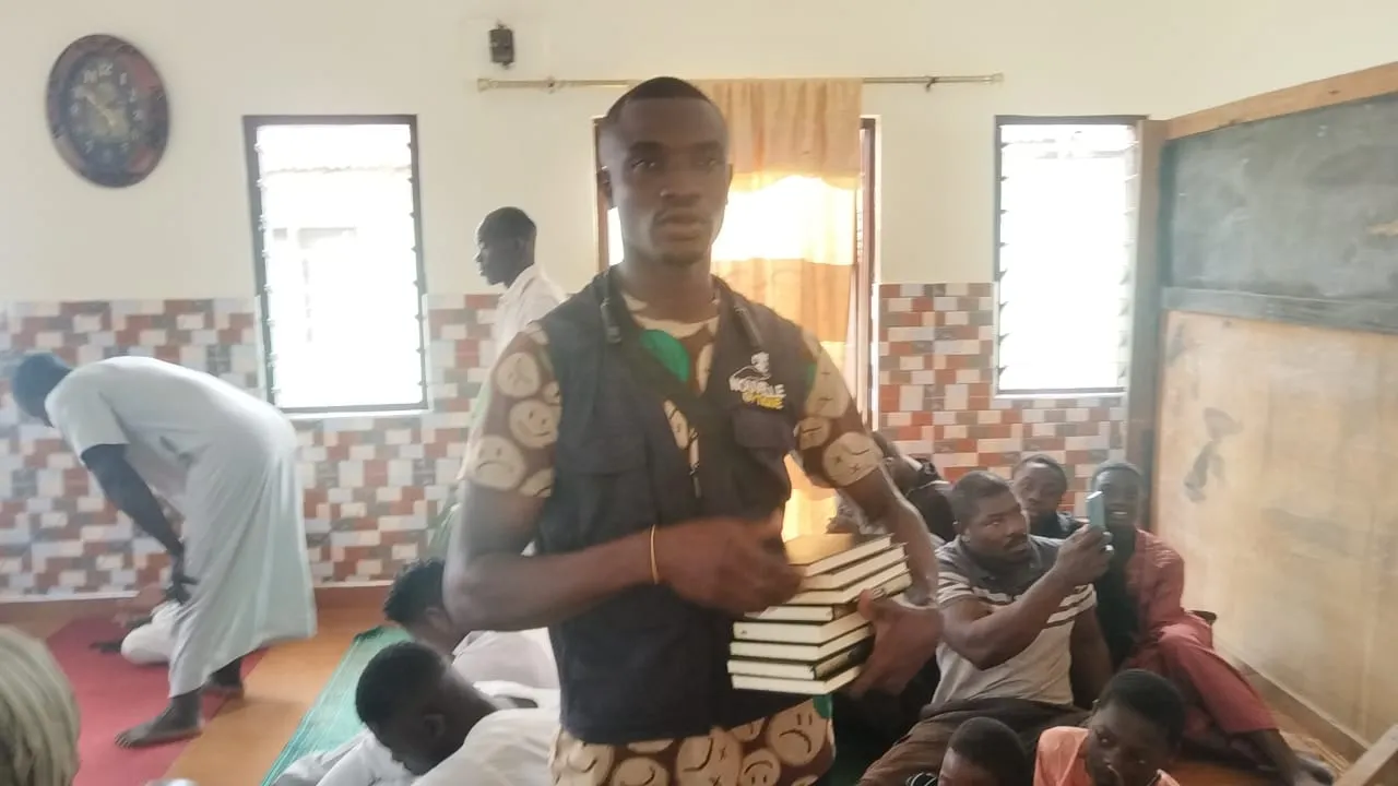 Distribution de Corans, Ghana