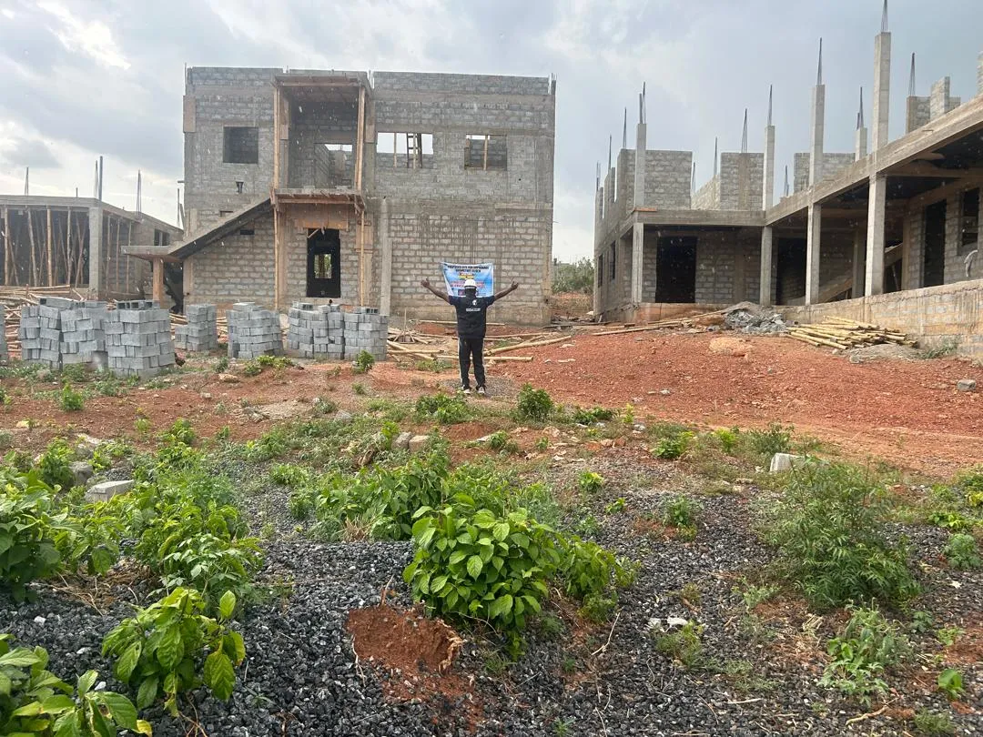 La Maison du Bonheur, Ghana
