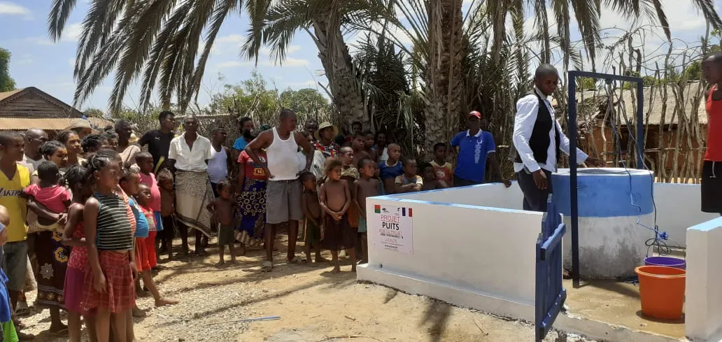 110 puits dans 7 régions, Madagascar