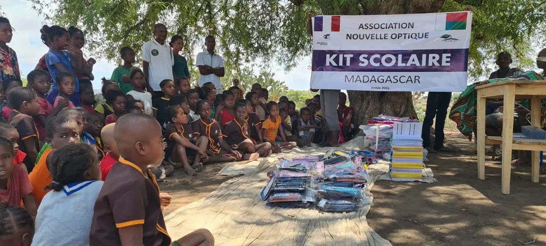 École et kits scolaires, Madagascar