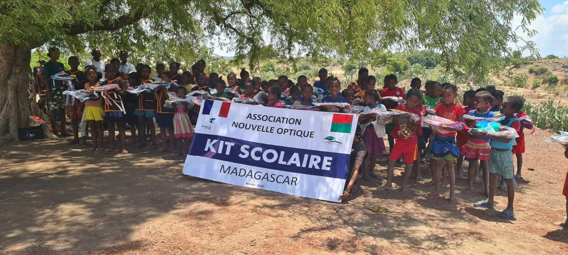 École et kits scolaires, Madagascar
