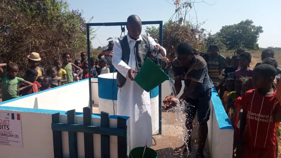 99 puits pour 6 régions, Madagascar
