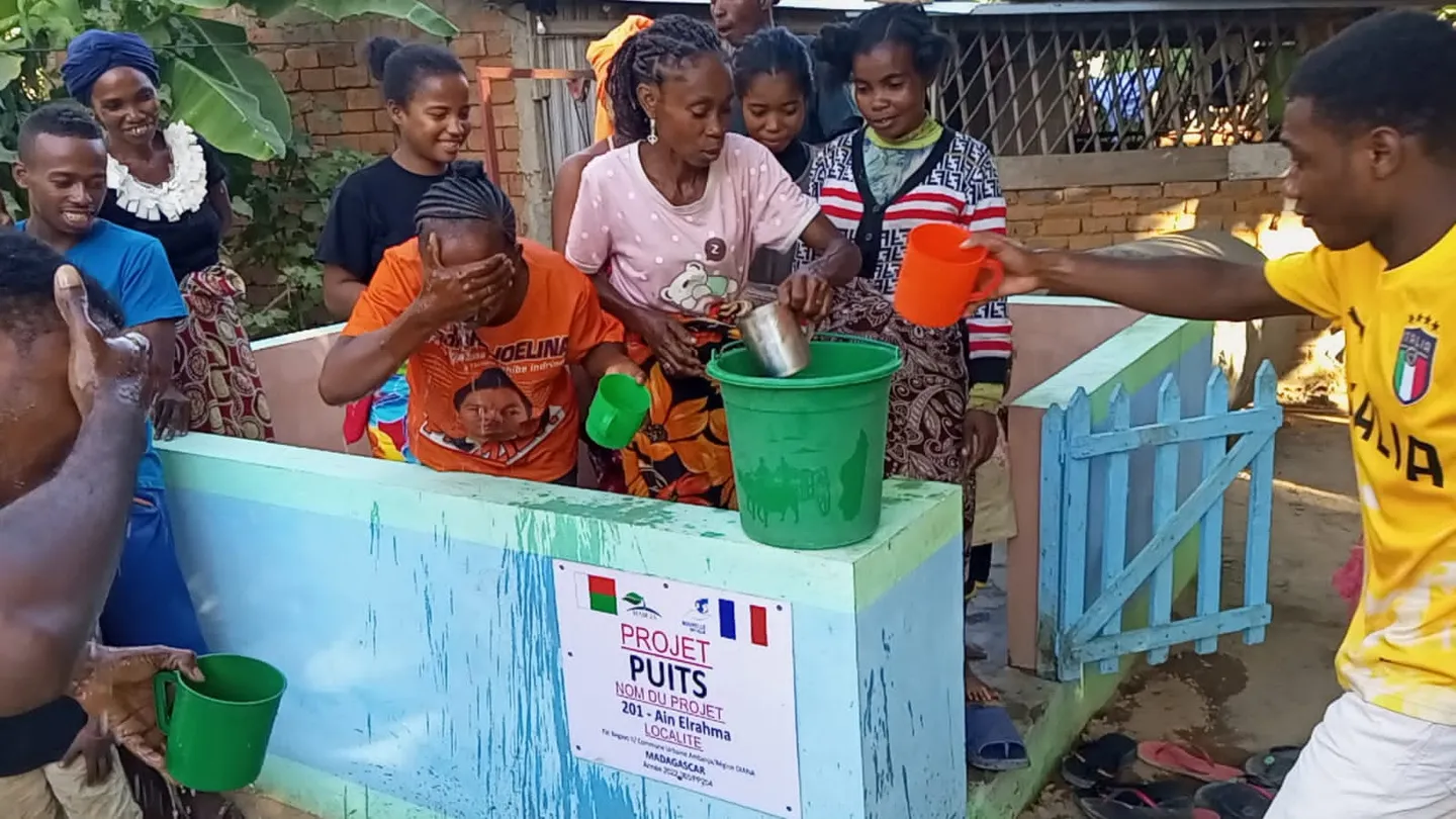 99 puits pour 6 régions, Madagascar