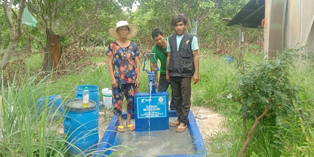 Collecte Puits Cambodge "MAIN DANS LA MAIN 30"